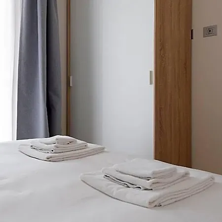 Italianway - Dosso Del Grillo 1a Hotel 4*